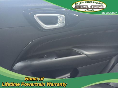 Used 2022 Jeep Compass Limited AWD/4WD image 23