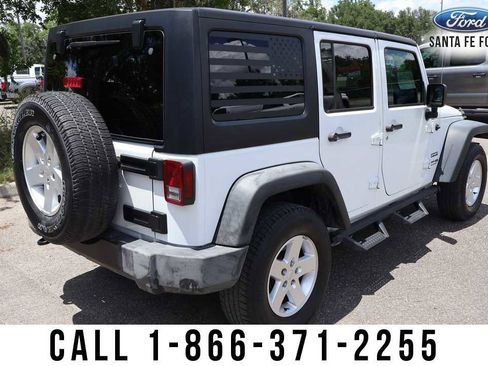 Used 2018 Jeep Wrangler Unlimited Sport S AWD/4WD image 4