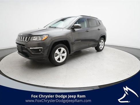 Used 2020 Jeep Compass Latitude w/ Cold Weather Group image 1