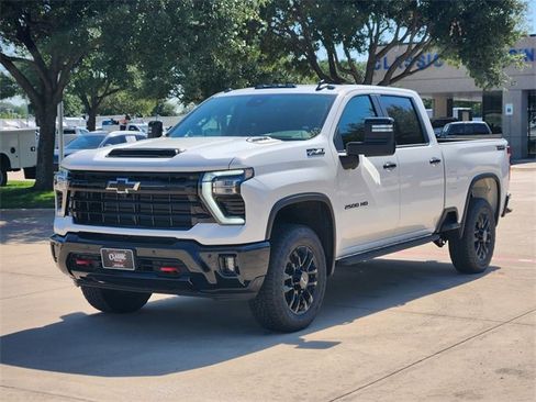 New 2026 Chevrolet Silverado 2500 LT w/ Trail Boss Package AWD/4WD image 4