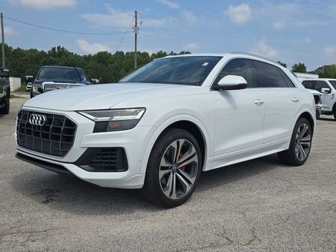 Used 2019 Audi Q8 Premium Plus image 1