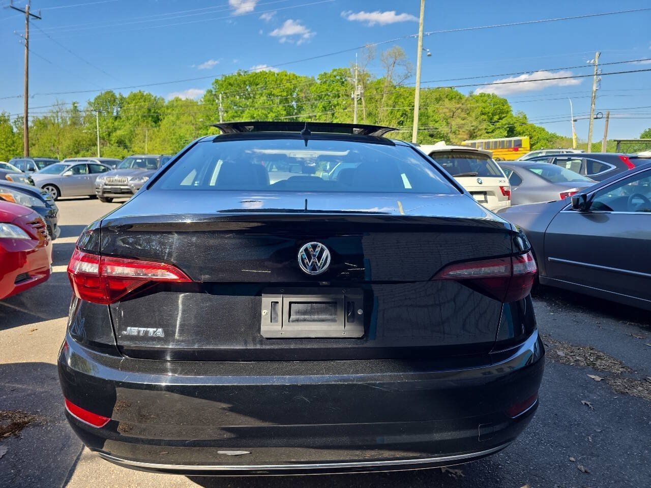 Used 2021 Volkswagen Jetta SE FWD image 5