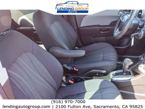 Used 2014 Chevrolet Sonic LT image 14