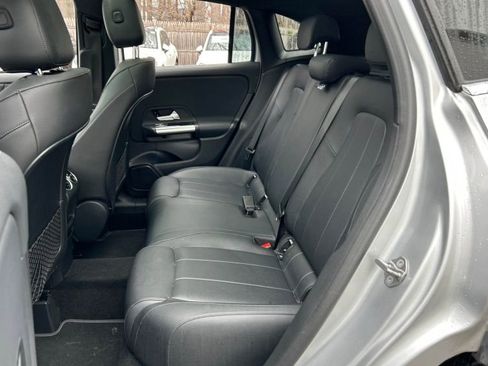Certified 2023 Mercedes-Benz GLA 250 4MATIC image 28