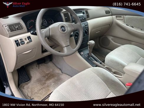 Used 2005 Toyota Corolla S image 7