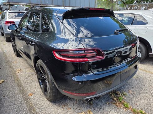 Used 2016 Porsche Macan Turbo w/ Premium Package Plus AWD/4WD image 4
