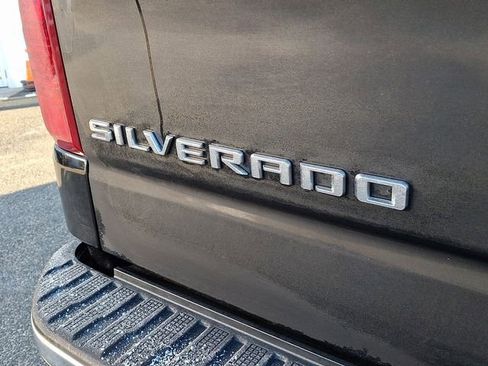 Used 2022 Chevrolet Silverado 1500 LT image 37