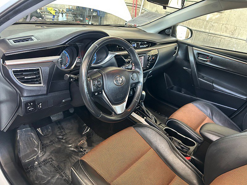 Used 2014 Toyota Corolla S w/ Driver Convenience Package FWD image 18
