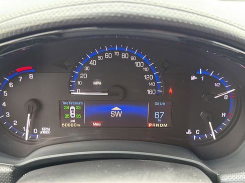 Used 2015 Cadillac XTS Luxury image 24