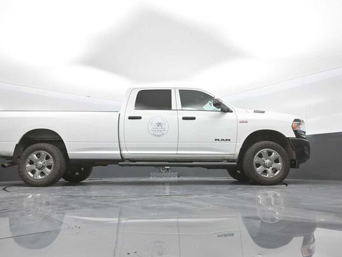 Used 2022 RAM 2500 Tradesman AWD/4WD image 37