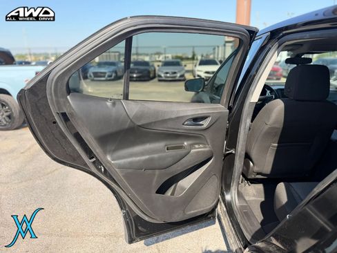 Used 2019 Chevrolet Equinox LT AWD/4WD image 15