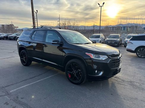 Used 2019 Chevrolet Traverse Premier w/ Redline Edition image 3