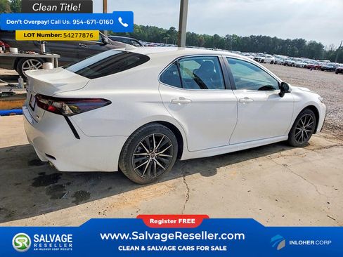 Used 2021 Toyota Camry SE FWD image 4