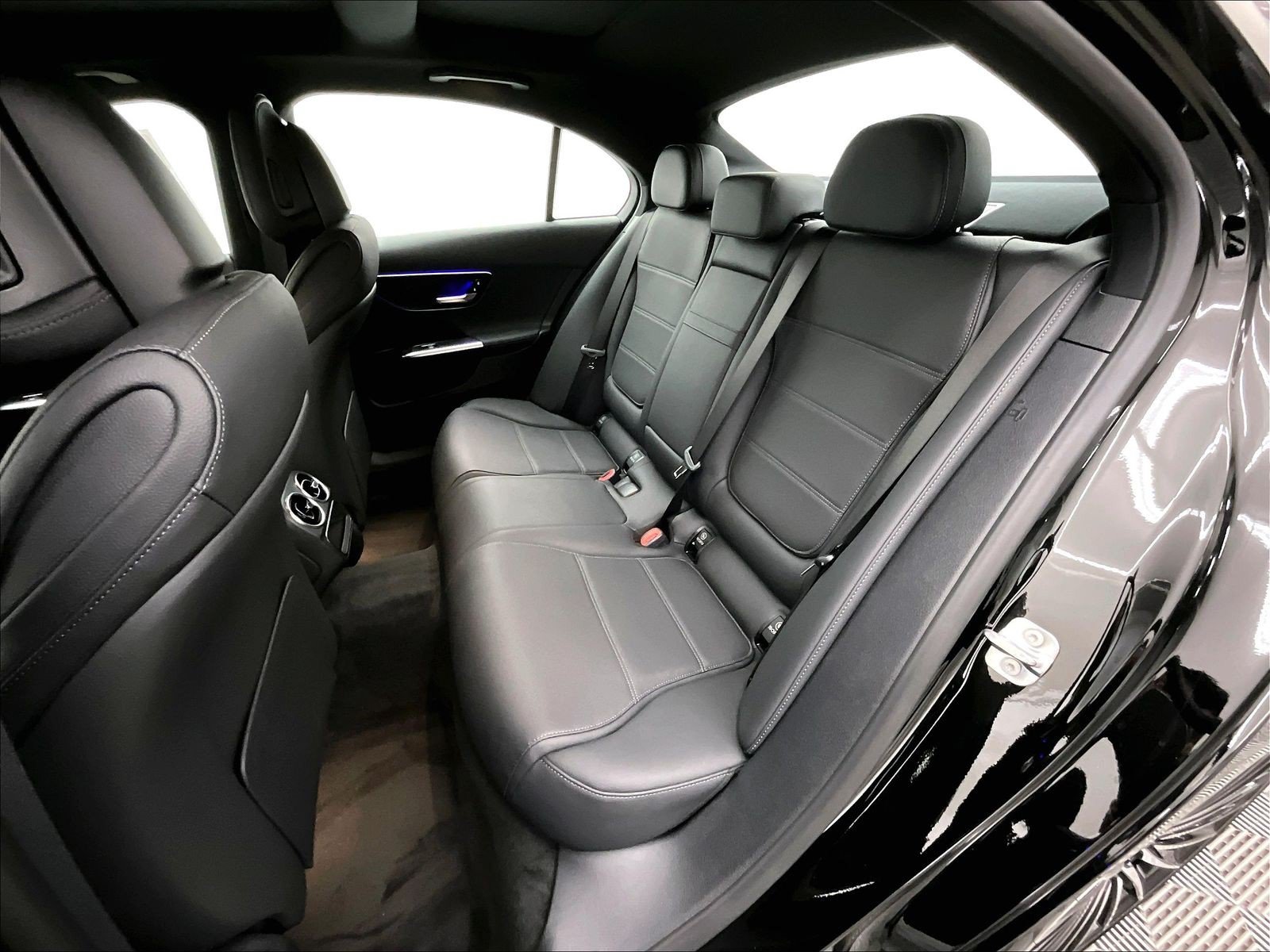 Used 2026 Mercedes-Benz C 300 Sedan image 18