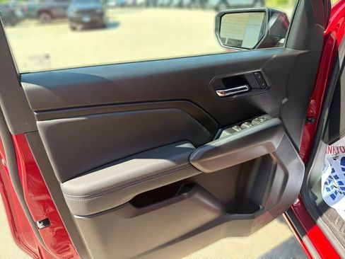 New 2026 Chevrolet Colorado LT w/ LT Convenience Package AWD/4WD image 20