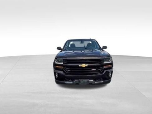 Used 2018 Chevrolet Silverado 1500 LT w/ True North Edition AWD/4WD image 3