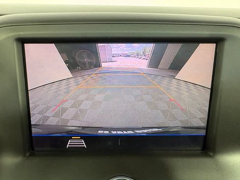 Used 2020 Chevrolet Camaro LT RWD image 44