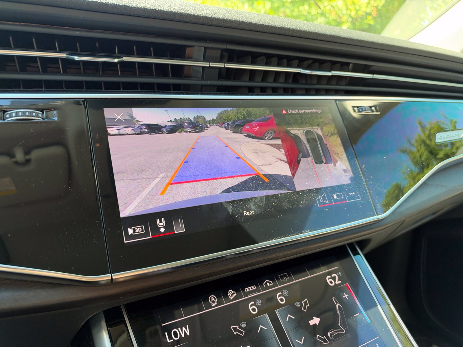 Used 2023 Audi Q8 Premium Plus AWD/4WD image 7