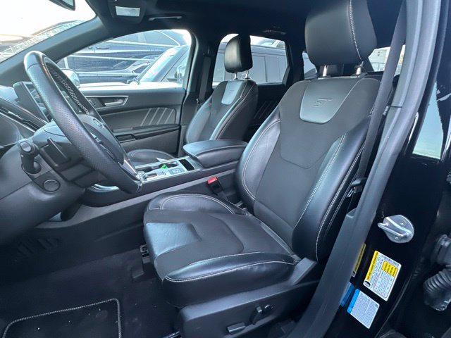 Used 2024 Ford Edge ST w/ Equipment Group 401A AWD/4WD image 13