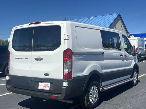 Used 2024 Ford Transit 250 Low Roof w/ Exterior Upgrade Package image 24
