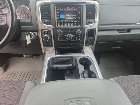 Used 2017 RAM 1500 Big Horn AWD/4WD image 11