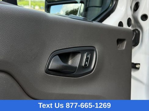 Used 2025 Ford Transit 250 Low Roof w/ Exterior Upgrade Package RWD image 7
