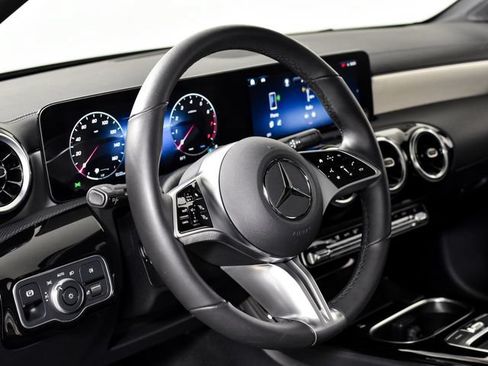 Certified 2026 Mercedes-Benz CLA 250 image 19