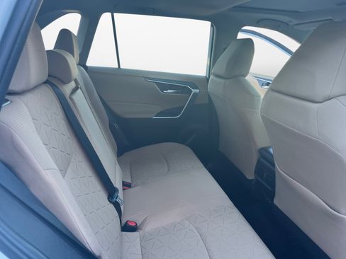 Used 2023 Toyota RAV4 XLE image 15