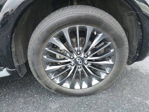 Used 2022 INFINITI QX80 Sensory w/ Cargo Package image 22