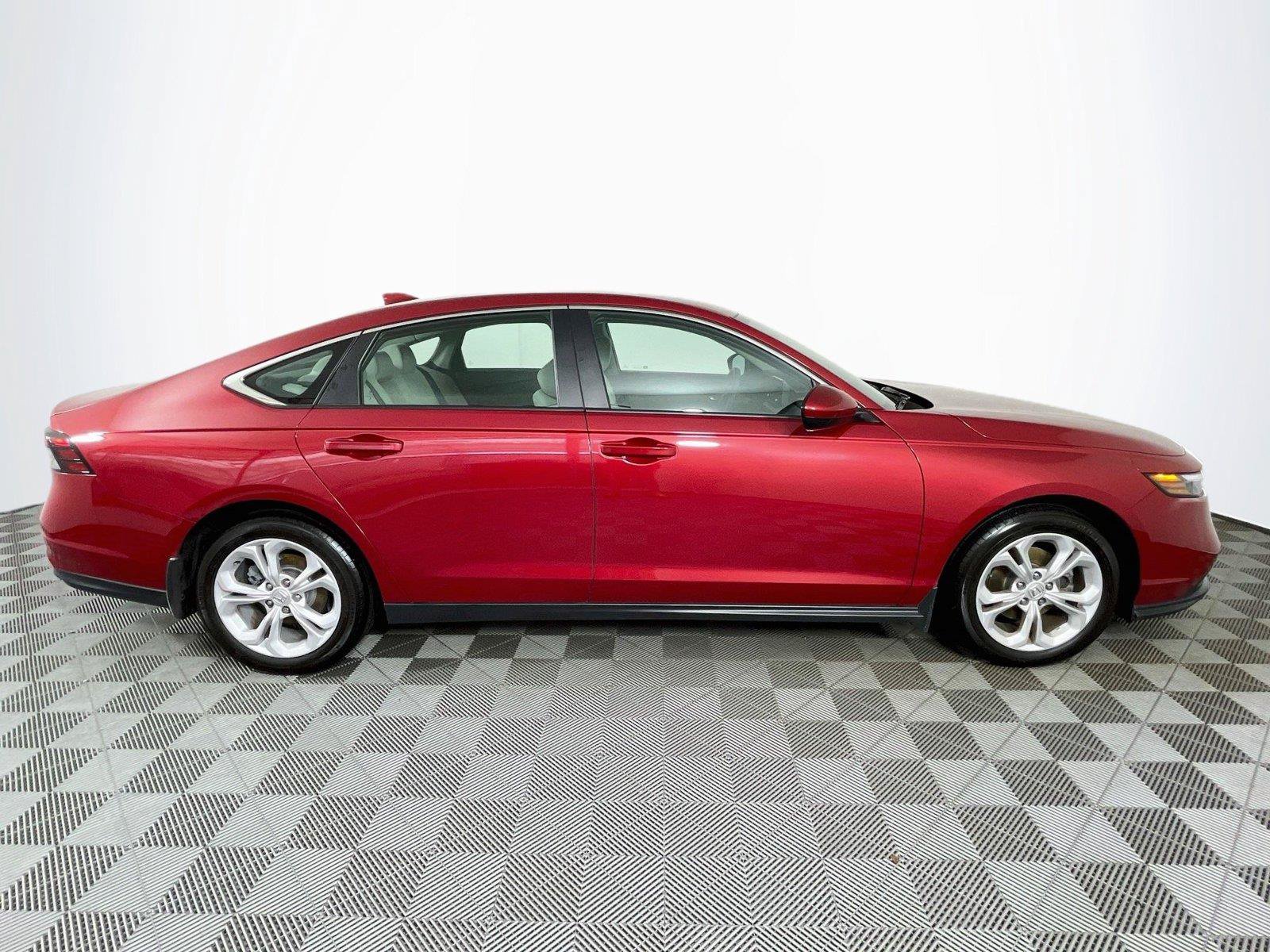 Certified 2025 Honda Accord LX image 12