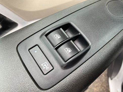 Used 2018 RAM ProMaster 1500 FWD image 12