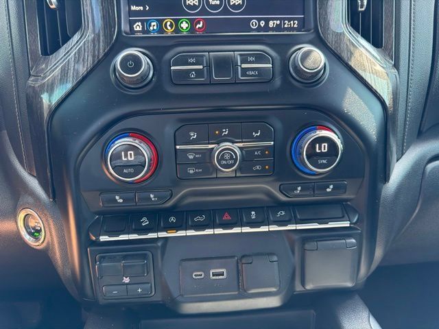 Used 2021 Chevrolet Silverado 1500 RST w/ Texas Edition Plus AWD/4WD image 16