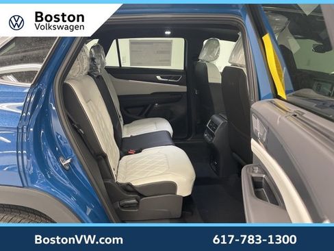 New 2025 Volkswagen Atlas Cross Sport SEL Premium R-Line image 27