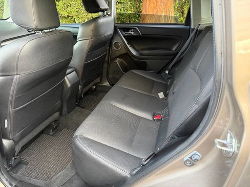 Used 2016 Subaru Forester 2.5i Touring w/ Eyesight & Navigation System image 16