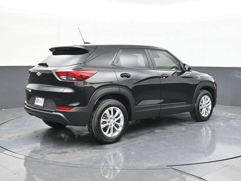 New 2026 Chevrolet TrailBlazer LS w/ LS Convenience Package FWD image 10
