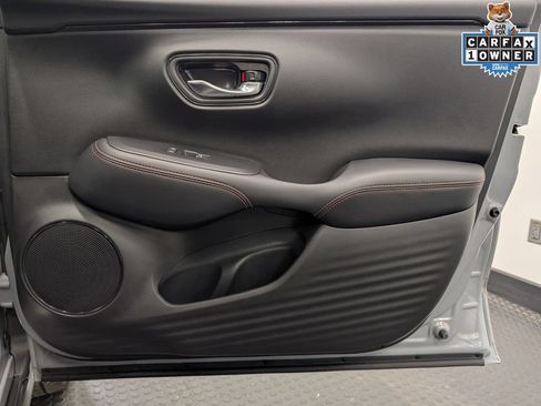 Used 2025 Honda HR-V Sport image 32