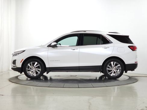 Used 2022 Chevrolet Equinox Premier AWD/4WD image 4