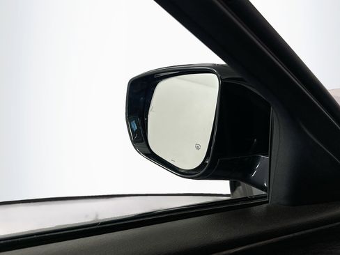 Used 2022 Jeep Grand Cherokee Limited 4xe image 16