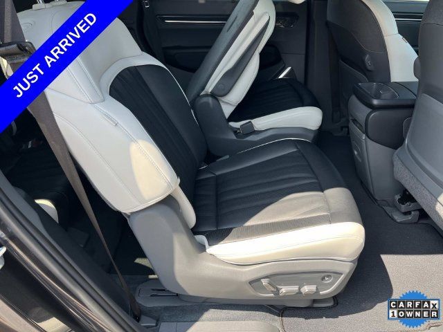 Used 2024 Kia EV9 GT-Line AWD/4WD image 23