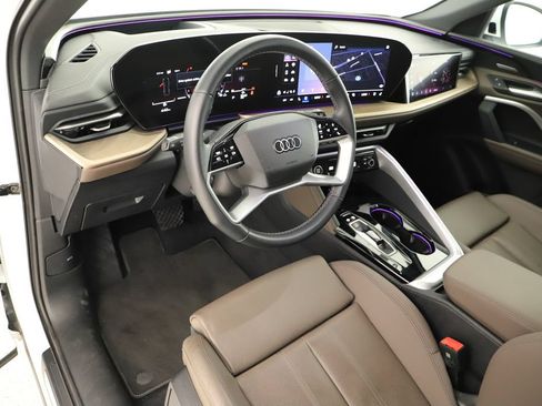Used 2025 Audi Q5 Prestige AWD/4WD image 15