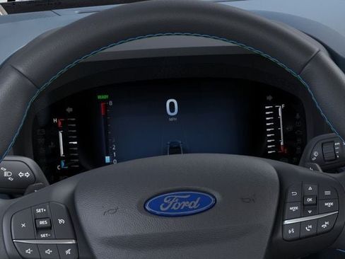 New 2026 Ford Maverick Lobo AWD/4WD image 13
