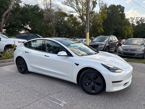 Used 2023 Tesla Model 3 Standard Range RWD image 6
