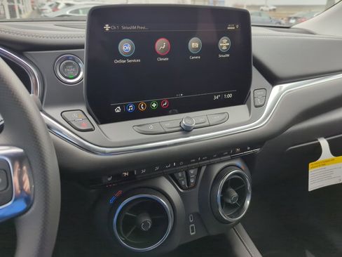 New 2026 Chevrolet Blazer LT w/ LPO, Floor Liner Package image 21