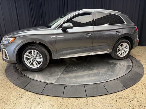 Used 2022 Audi Q5 2.0T Premium image 3