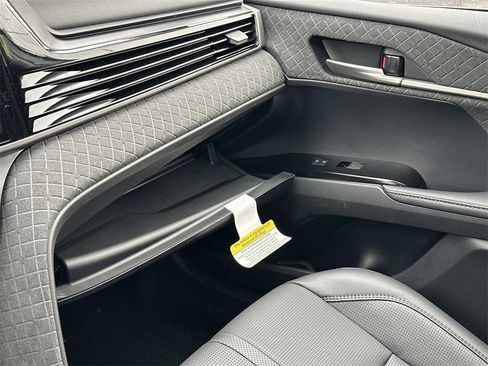 New 2026 Toyota Camry XLE image 31