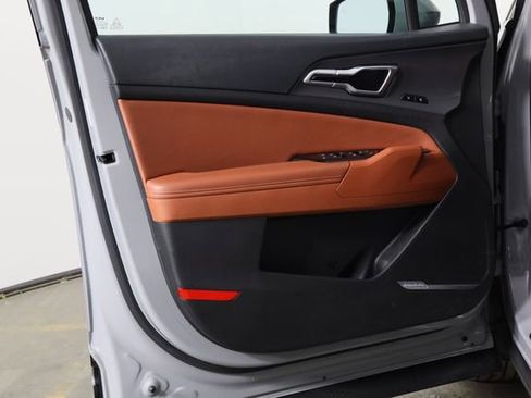 Used 2023 Kia Sportage SX image 20