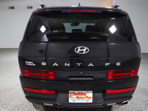 Used 2024 Hyundai Santa Fe SEL FWD image 8