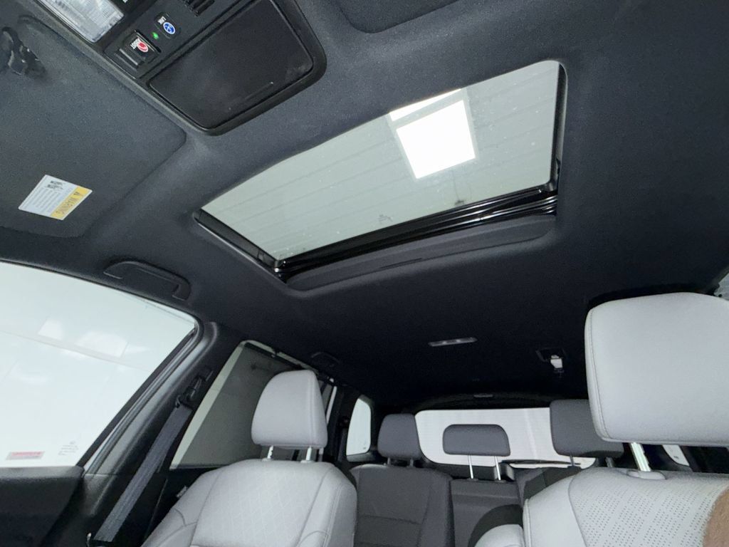 Used 2023 Honda Passport Elite image 23