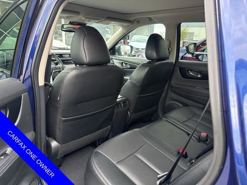 Used 2017 Nissan Rogue SL w/ SL Premium Package image 5