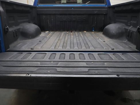 Used 2018 Toyota Tundra SR5 w/ TRD Off Road Package AWD/4WD image 14